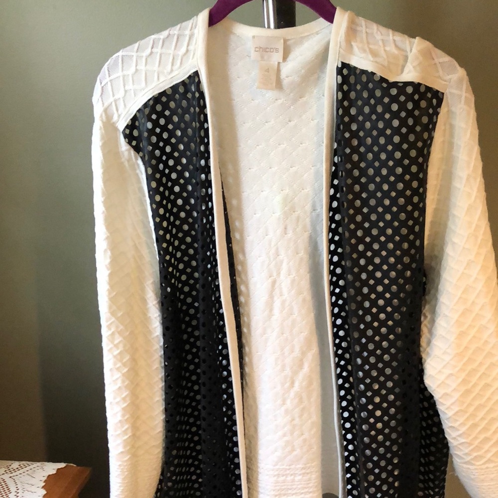Light weight sweater/jacket